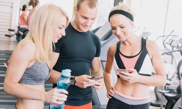 Cómo puede beneficiar una estrategia de SMS masivos a un gimnasio
